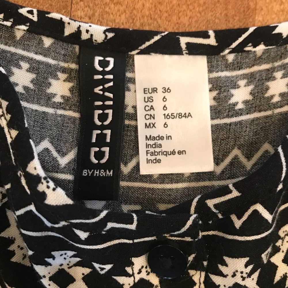 H & M Divided Black & White Mini Dress Size 6 NWOT - Picture 5 of 7